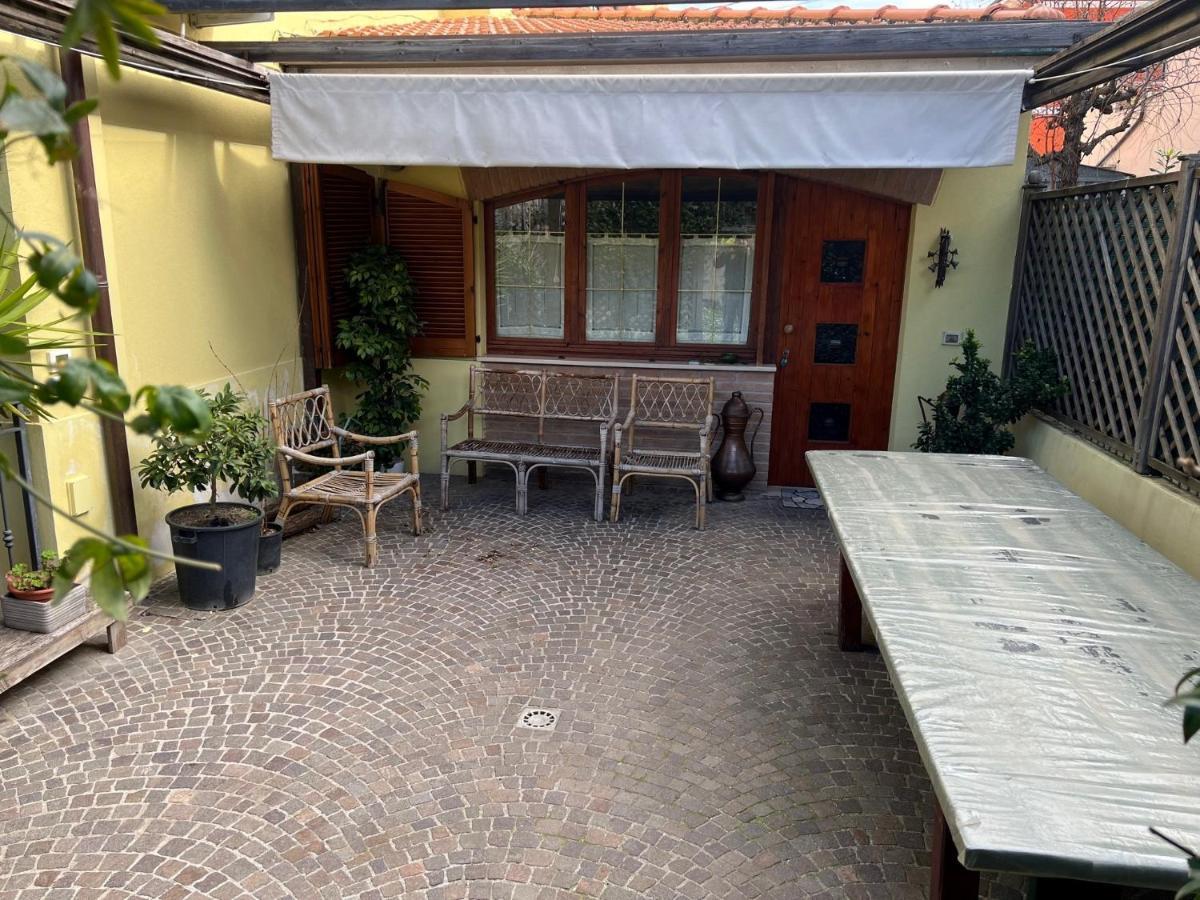 פסארו B&B I Tre Gatti מראה חיצוני תמונה